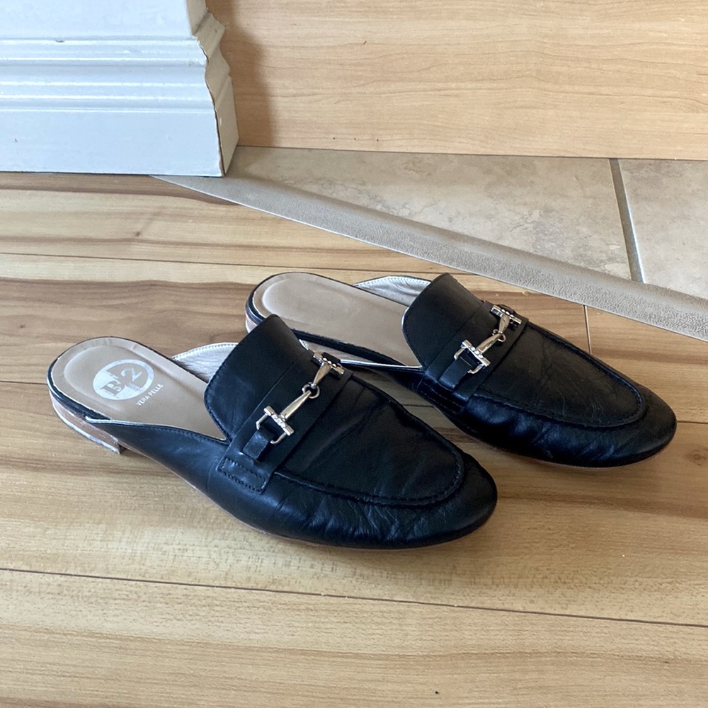 B2 Slip-on Dress Shoes